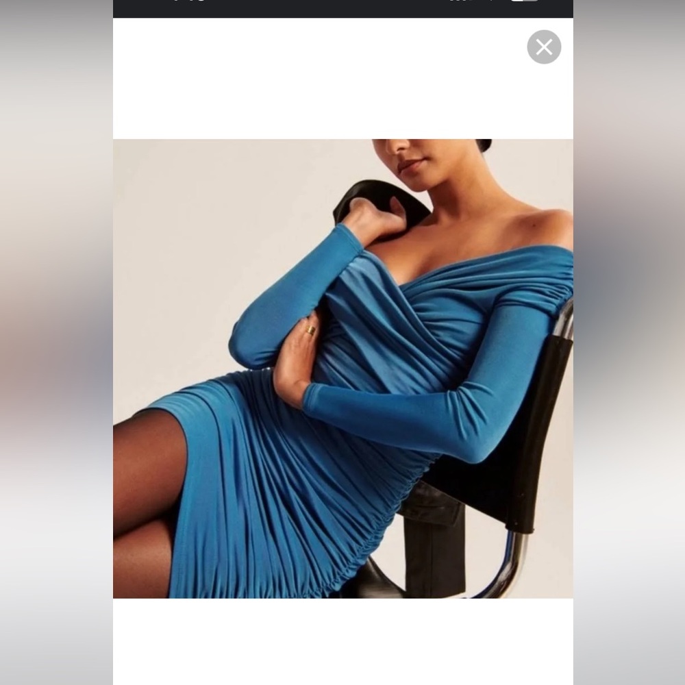 Abercrombie Over the Shoulder Ruched Dress in Blue